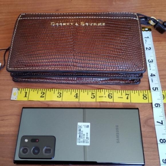 DOONEY & BOURKE Gingy Embossed Chestnut Brown Leather Crossbody Bag - Picture 11 of 12